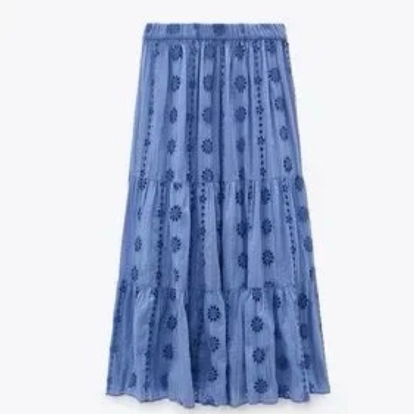 Zara Blue Eyelet Maxi Skirt NWT - Picture 2 of 3